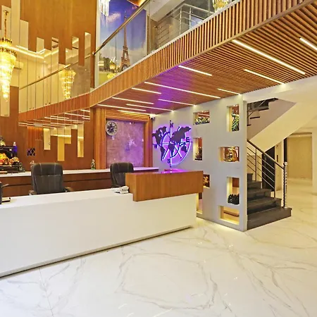 Hotel Mayfair Just A Minute Away From New Delhi Railway Station And Connaught Place